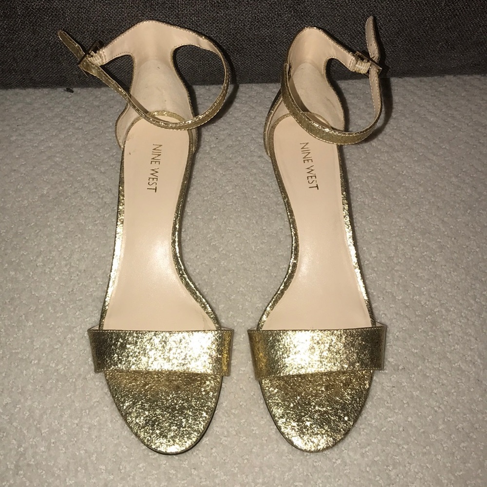 Gold Nine West Kitten Heels - size 9.5